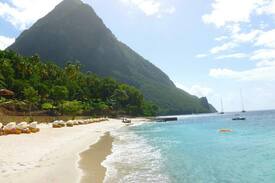 Soufriere Apartment | AC Apartment Soleil-Amazing Views+2mins from Beach
