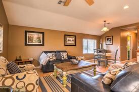 Central Cabin | NEW! Charming Central Cottage on Windchime Farms!