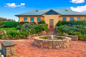 Megalong Valley Cabin | Glenbarry
