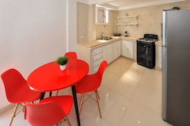 El Vedado House | Jovellar #256, between the modern and old Havana