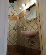 Capena Apartment | Camera doppia con bagno ed entrata indipendente