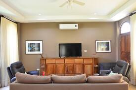 Playa Hermosa House | Large Ocean View House - Pool-Beach Front Comm.
