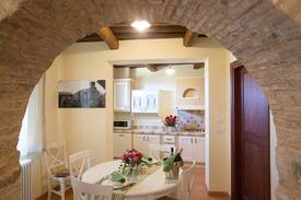 Valtopina Apartment | Castello di Gallano - Appartamento per 6 Persone
