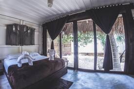 Zona Hotelera Apartment | PALMAR STAY (Beach Access) - Jungle Glamtainer 2