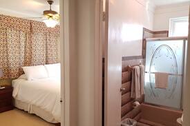 Westwind Bed & Breakfast | Golden Palm B & B Guava Suite
