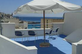 Levanzo House | Casa di Pietro e Cristina Levanzo