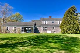 Cotuit House | Book Your Summer 2020 Cape Cod Vaca w/ a Superhost