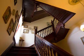 Tenterfield Other | "The Belvedere" - silver service b'fast included