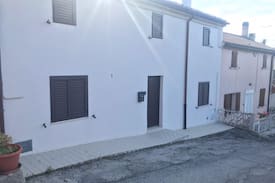 Ancona House | "Casa Amelia" al M. Conero a 2 passi da Portonovo