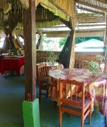 Wotten Waven Cabin | Tia's Cottages: Tree-house with 1 double bed
