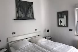 Longerich House | Pension „Zum Feierabend“ Zimmer 4