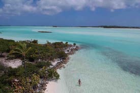 Tar Bay House | Affordable Exuma Beach Vacation (Upper Unit 1Bdrm)