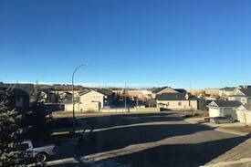 Airdrie Bed & Breakfast | Single Room with a View-West