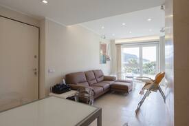 Portovenere House | Portovenere Stylish flat with Jacuzzi on the beach