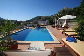 Skopelos Apartment | διαμέρισμα 2 υπνοδωματίων στον ξενώ