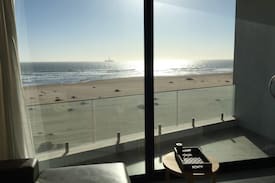 Rand Rifles Apartment | 32 BAY VIEW SUITES Dolphin Beach Namibia