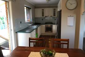 Ipswich House | Chill out by the pool - Ipswich