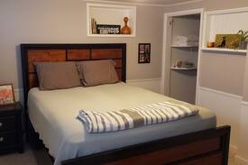 Laramie House | Spring Break, ski trip? 30 minutes to the Snowies!