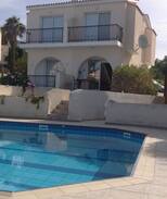 Tala Villa | Villa with large shared pool and sea view