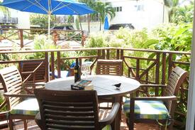 Cas En Bas Apartment | ★ Chez Kalabash ★ 2min Walk To Beach | Pool | Golf