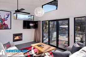 Lake Crackenback Villa | Monument Chalet in Crakenback Resort