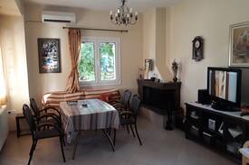 Eleonas House | ΜΕΖΟΝΕΤΑ ΜΕ ΚΗΠΟ ΣΤΟΝ ΕΛΑΙΩΝΑ ΔΙΑΚΟΠΤΟΥ