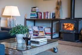 Borenore Apartment | Hilltop Farm - A Little bit of luxury in Borenore