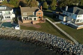 Hampton House | La Mer House - Seaside Room, come find rest!