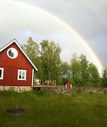 Lonsboda Cabin | Hyggelig og ugeneret ødegård i Skåne