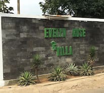 Megamendung Villa | 11 BR Villa Evelyn Rose Megamendung Puncak Bogor