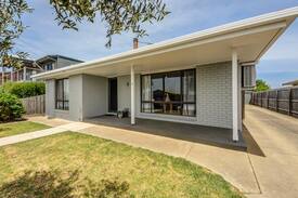 Portarlington House | Sunset Beach House