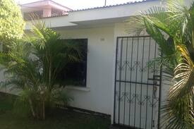Managua House | ﾆｶﾗｸﾞｱの家｢ﾆｶﾎﾟﾝ｣
