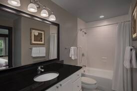 Galloway Apartment | Luxury 2bds apartment in Marriott's Fairway Villas