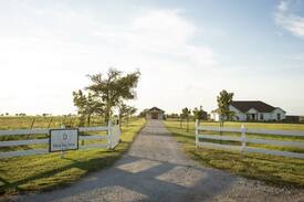 Valley Mills Other | Third Day Farm, 15 min from Waco, entire house