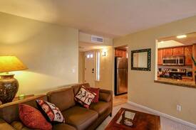 Catalina Foothills Estates Apartment | LA ENCANTADA FURNISHED CONDO IN TUCSON'S FOOTHILLS