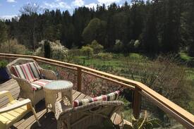 Salt Spring Island House | Bay Tree Studio on Frog Valley Farm