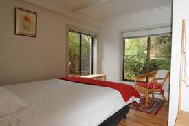 Carrickalinga House | Carrickalinga seaside escape