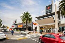 Mulgrave House | Public Transport,Access To Main Roads &Large Room2