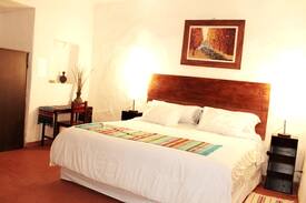 Cuenca Apartment | BEAUTIFUL APARTMENT WITH GARDEN IN OLD TOWN