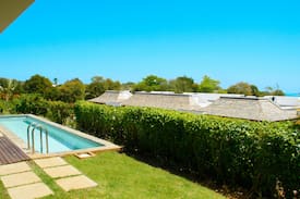 Tamarin Apartment | Spacious apt with swimming-pool