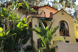 Studio City House | Universal studios, hideaway apt.