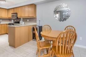 Whitby House | Amazing Home for all Guests(Long Term & ShortT)