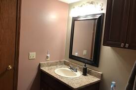 Omaha House | Private apartment in lower level of beautiful home
