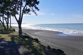 Napier House | Bay View Beach Escape