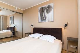 Kesklinn Apartment | Central Viru Lux Apartment with Parking