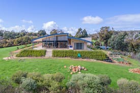 Ferguson Bed & Breakfast | High View House, fabulous views, great atmosphere.