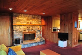 Ludlow House | Uncle Fred's Place on Okemo Mountain