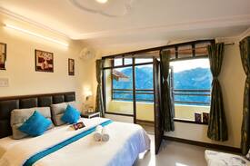 Shimla Cabin | Arcadine Room in Forest of Mashobra with breakfast
