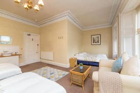 Dunfermline House | The Gables Royal Burgh Room
