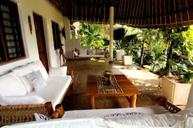 Galu Beach House | The Beach Plot Bungalow Najuma - Galu 723